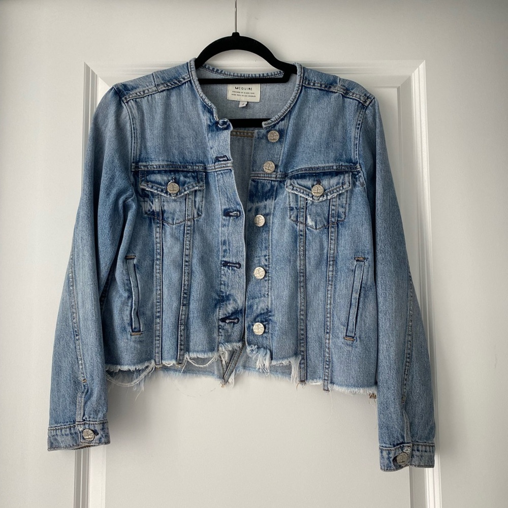 Cropped denim jacket